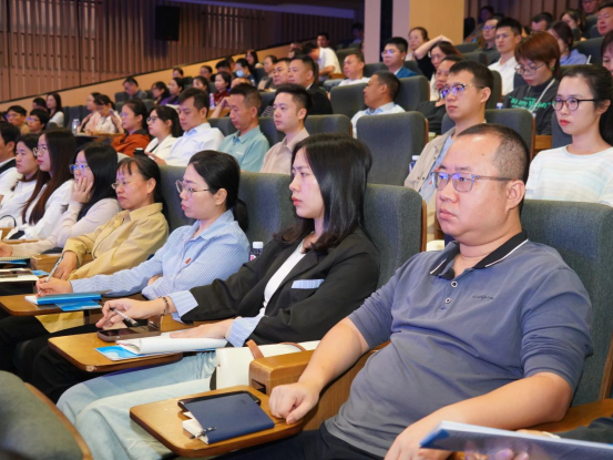 足球博彩网站
