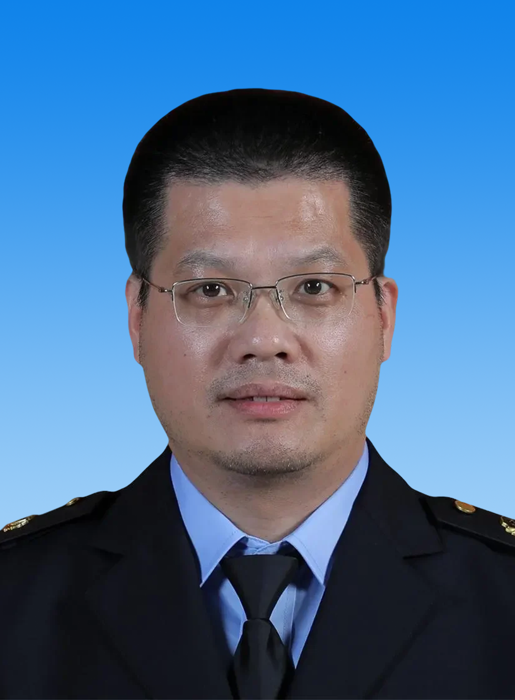 余　华